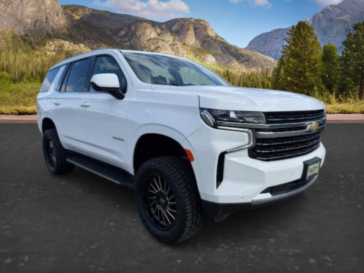 2023 WHITE /Jet Black Chevrolet Tahoe (1GNSKNKD5PR) with an EcoTec3 53L V-8 gasoline direct injection engine, Automatic transmission, located at 1175 N Woodruff Ave, Idaho Falls, ID, 83401, 43.506901, -111.999657 - At Timberline Auto, finding a great deal on your next vehicle is always easy! Our experienced sales staff goal is to help find you the right vehicle at the right price! Our knowledgeable finance department has options for almost any credit score. We offer extended service contract options to prot - Photo#10