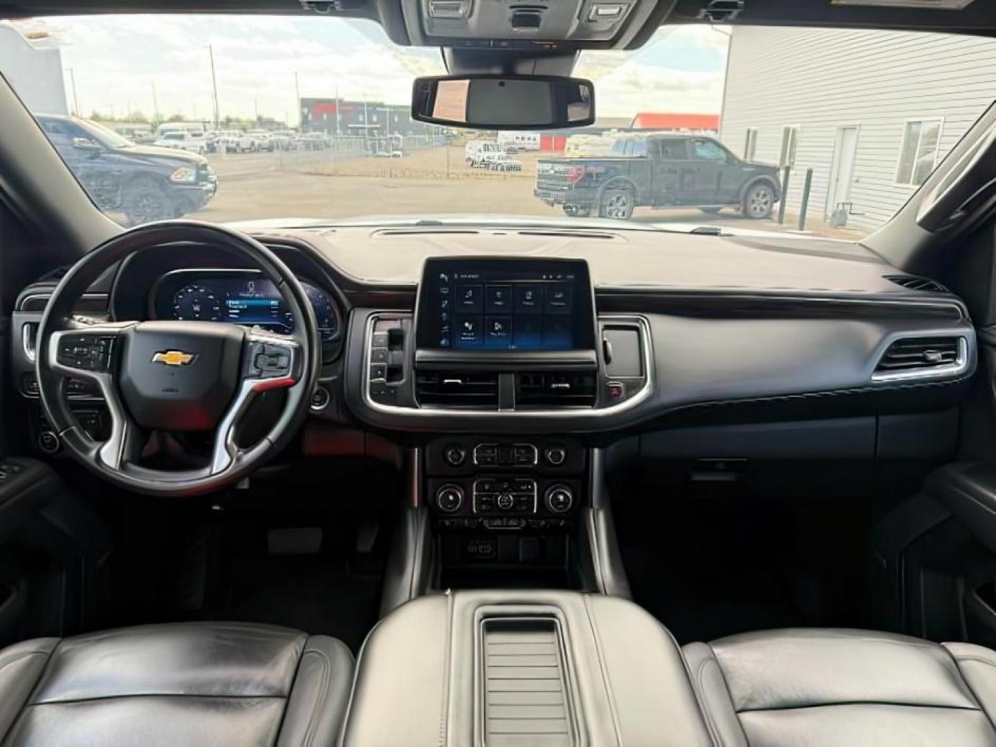 2023 WHITE /Jet Black Chevrolet Tahoe (1GNSKNKD5PR) with an EcoTec3 53L V-8 gasoline direct injection engine, Automatic transmission, located at 1175 N Woodruff Ave, Idaho Falls, ID, 83401, 43.506901, -111.999657 - At Timberline Auto, finding a great deal on your next vehicle is always easy! Our experienced sales staff goal is to help find you the right vehicle at the right price! Our knowledgeable finance department has options for almost any credit score. We offer extended service contract options to prot - Photo#27