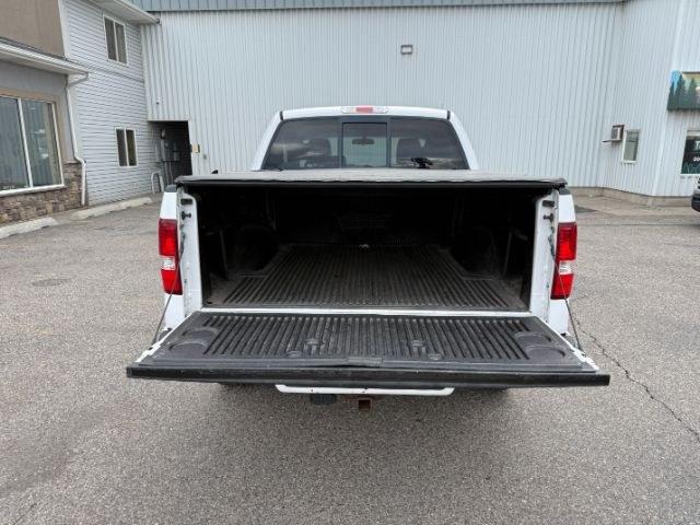 2008 WHITE /Medium Flint Ford F-150 (1FTPW14V78K) with an Triton 54L V-8 variable valve control engine, Automatic transmission, located at 1175 N Woodruff Ave, Idaho Falls, ID, 83401, 43.506901, -111.999657 - This 2008 Ford F-150 is a full-size 4x4 pickup built for dependable V8 strength and everyday utility. Powered by a 5.4L V8, it delivers solid towing capability and steady performance for hauling trailers, equipment, and work loads. The 4x4 system adds traction and control for rough roads, job sites,- Photo#24