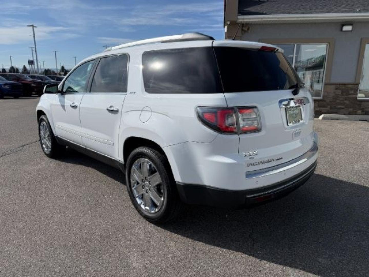 2017 WHITE /LEATHER GMC Acadia Limited (1GKKVSKD7HJ) with an 36 V6 engine, Automatic transmission, located at 1175 N Woodruff Ave, Idaho Falls, ID, 83401, 43.506901, -111.999657 - Photo#31