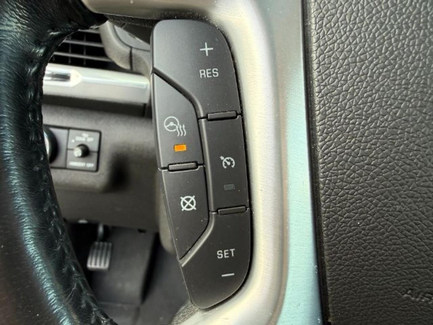 2017 WHITE /LEATHER GMC Acadia Limited (1GKKVSKD7HJ) with an 36 V6 engine, Automatic transmission, located at 1175 N Woodruff Ave, Idaho Falls, ID, 83401, 43.506901, -111.999657 - Photo#52