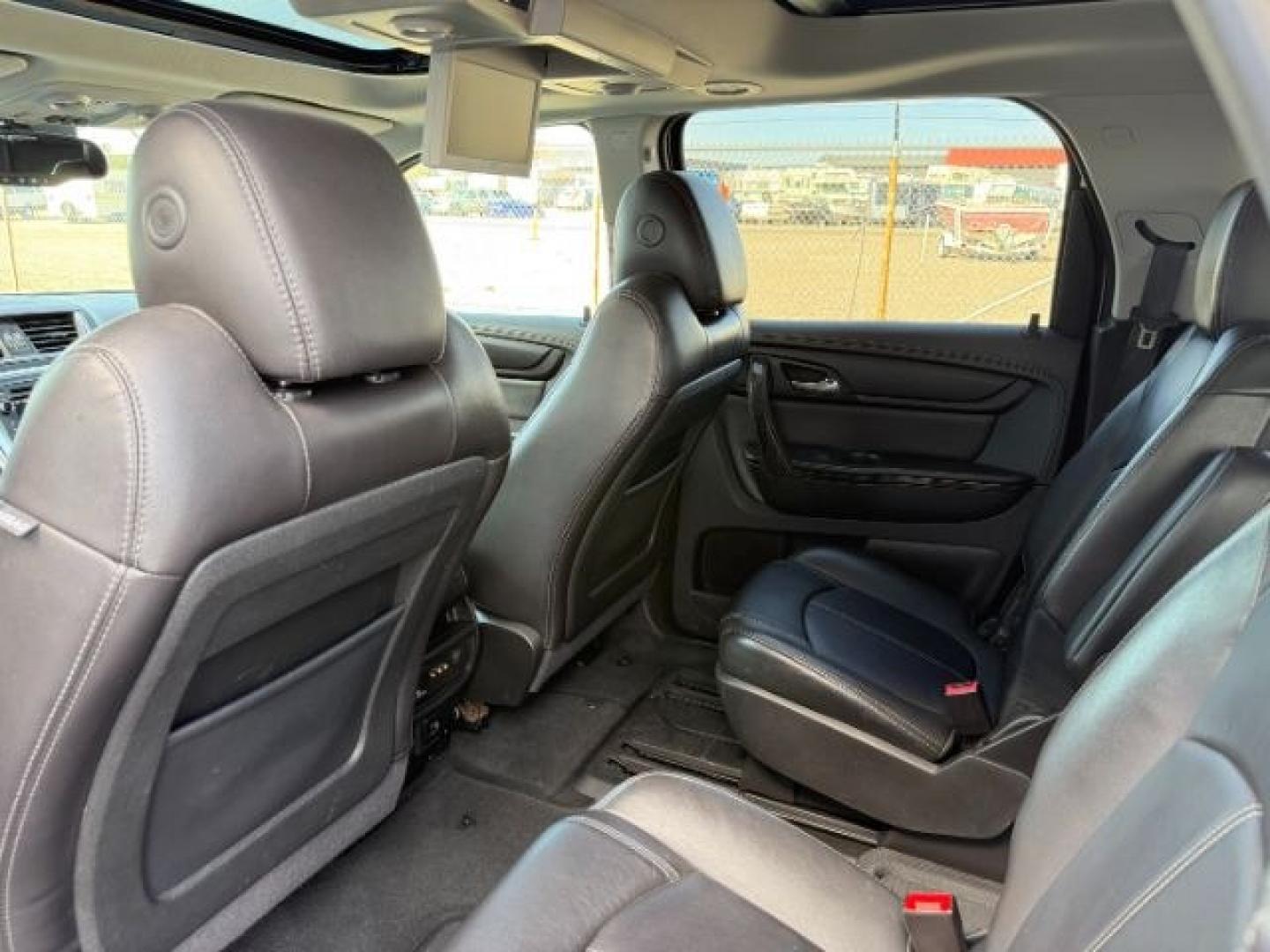 2017 WHITE /LEATHER GMC Acadia Limited (1GKKVSKD7HJ) with an 36 V6 engine, Automatic transmission, located at 1175 N Woodruff Ave, Idaho Falls, ID, 83401, 43.506901, -111.999657 - Photo#56