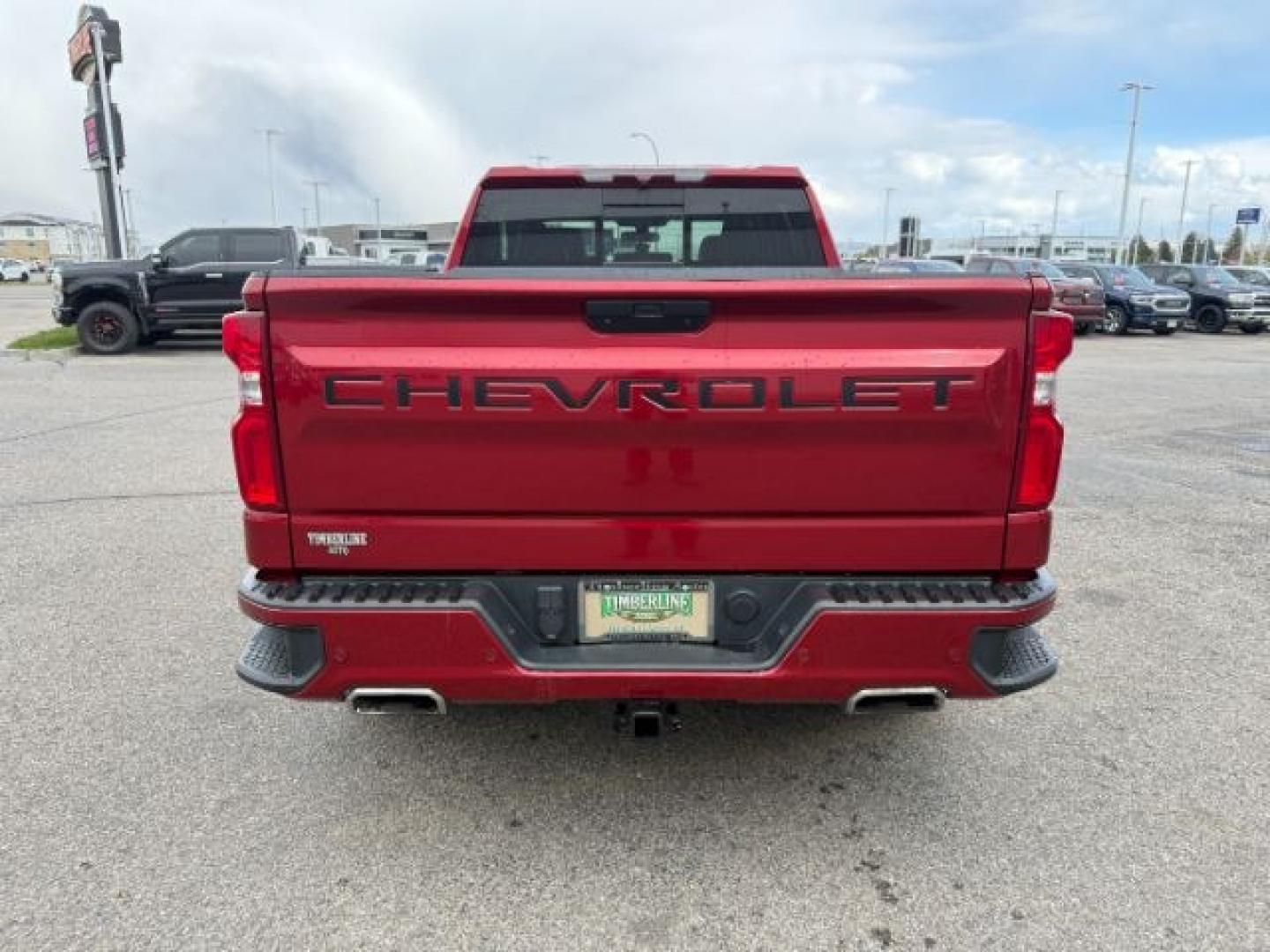 2021 RED /Jet Black Chevrolet Silverado 1500 (1GCUYEEDXMZ) with an EcoTec3 53L V-8 gasoline direct injection engine, Automatic transmission, located at 1175 N Woodruff Ave, Idaho Falls, ID, 83401, 43.506901, -111.999657 - Photo#32