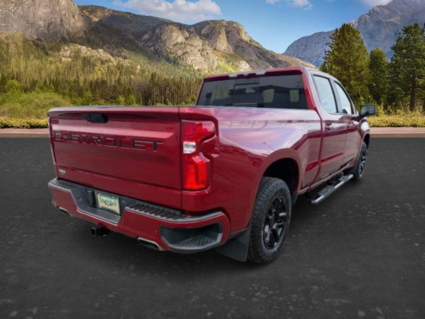 2021 RED /Jet Black Chevrolet Silverado 1500 (1GCUYEEDXMZ) with an EcoTec3 53L V-8 gasoline direct injection engine, Automatic transmission, located at 1175 N Woodruff Ave, Idaho Falls, ID, 83401, 43.506901, -111.999657 - Photo#6