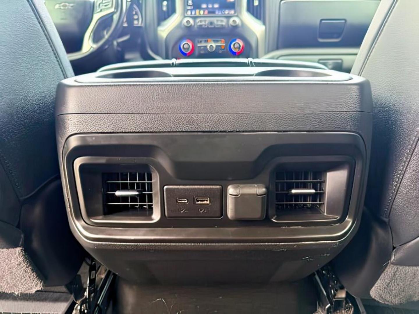 2021 RED /Jet Black Chevrolet Silverado 1500 (1GCUYEEDXMZ) with an EcoTec3 53L V-8 gasoline direct injection engine, Automatic transmission, located at 1175 N Woodruff Ave, Idaho Falls, ID, 83401, 43.506901, -111.999657 - Photo#26