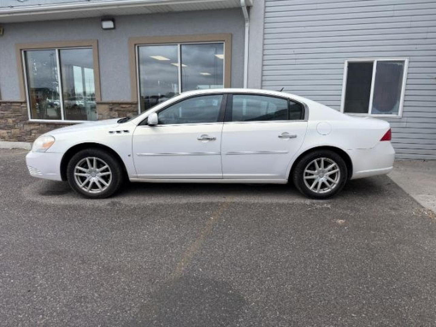 2006 WHITE BUICK LUCERNE NA (1G4HD57246U) with an V6 engine, AUTOMATIC transmission, located at 1235 N Woodruff Ave., Idaho Falls, 83401, (208) 523-1053, 43.507172, -112.000488 - At Timberline Auto, finding a great deal on your next vehicle is always easy! Our experienced sales staff goal is to help find you the right vehicle at the right price! Our knowledgeable finance department has options for almost any credit score. We offer extended service contract options to prot - Photo#0