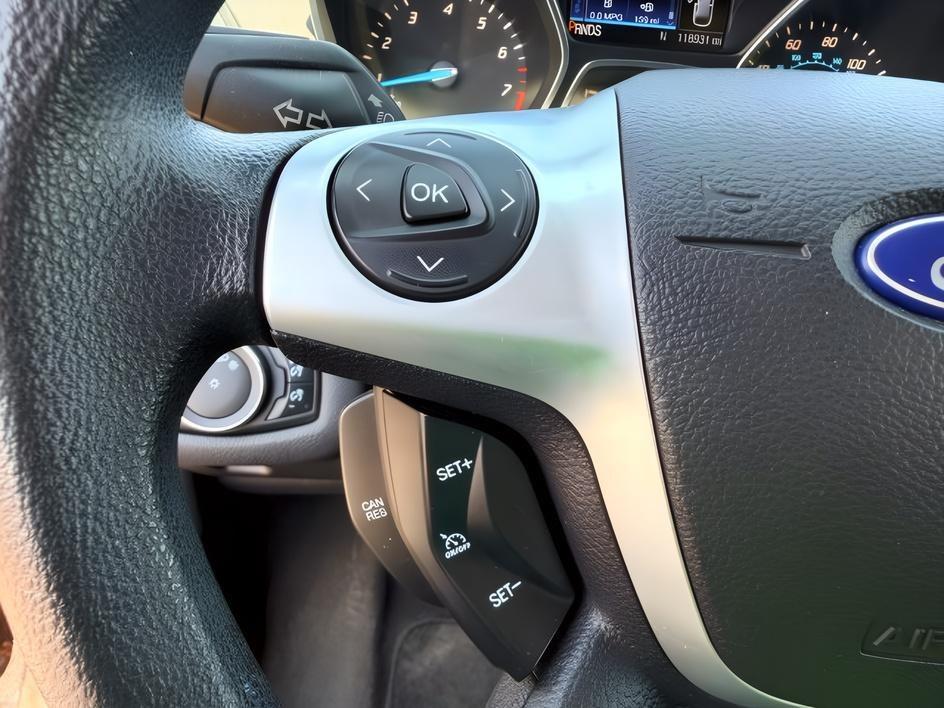 2014 BLACK /CLOTH Ford Escape (1FMCU9GX2EU) with an 16L I4 engine, Automatic transmission, located at 1175 N Woodruff Ave, Idaho Falls, ID, 83401, 43.506901, -111.999657 - Compact SUV practicality and everyday drivability come together in this 2014 Ford Escape 4WD equipped with a 1.6L EcoBoost turbocharged engine. Four wheel drive capability adds traction for changing road conditions while the compact SUV size keeps it easy to maneuver around town and in tighter parki- Photo#21