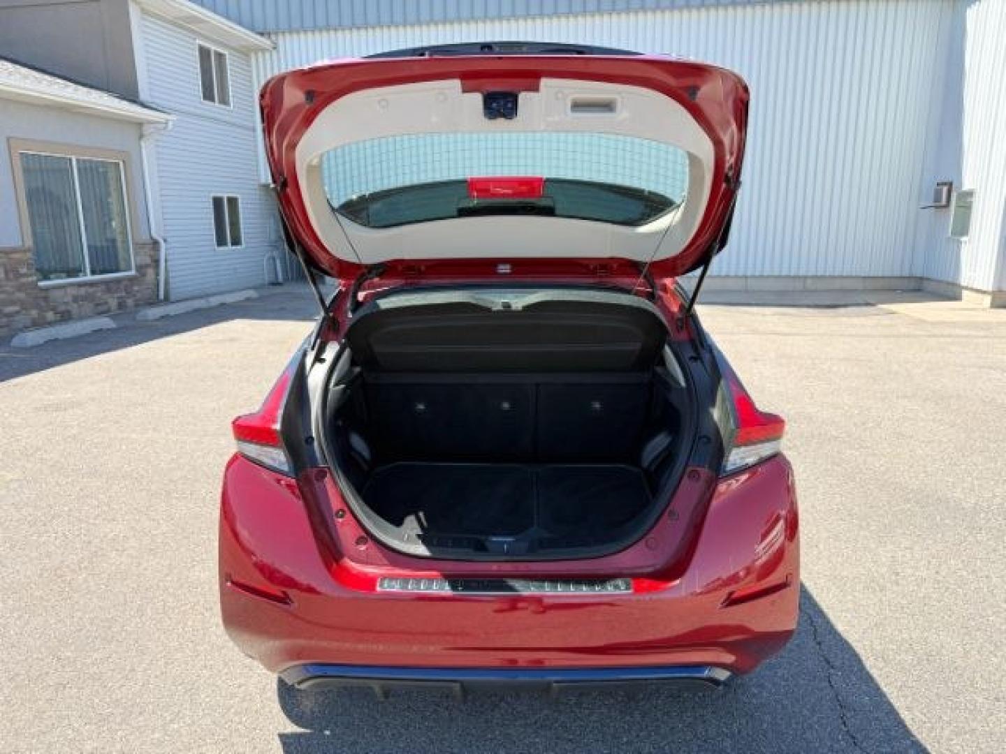 2022 RED /Black Nissan LEAF SV PLUS 62 kWh (1N4BZ1CV0NC) with an AC ELECTRIC MOTOR engine, AUTOMATIC transmission, located at 1235 N Woodruff Ave., Idaho Falls, 83401, (208) 523-1053, 43.507172, -112.000488 - At Timberline Auto, finding a great deal on your next vehicle is always easy! Our experienced sales staff goal is to help find you the right vehicle at the right price! Our knowledgeable finance department has options for almost any credit score. We offer extended service contract options to prot - Photo#34