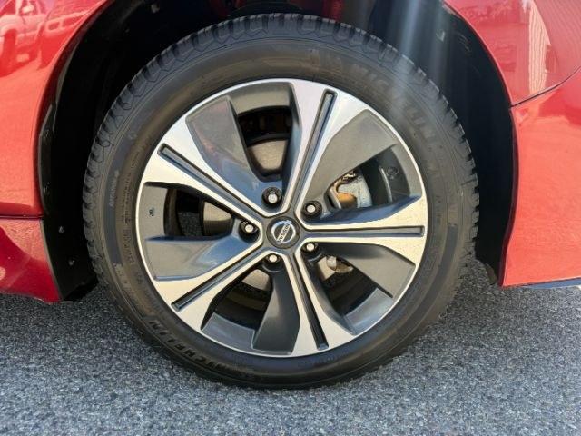 2022 RED /Black Nissan LEAF (1N4BZ1CV0NC) with an AC ELECTRIC MOTOR engine, Automatic transmission, located at 1175 N Woodruff Ave, Idaho Falls, ID, 83401, 43.506901, -111.999657 - At Timberline Auto, finding a great deal on your next vehicle is always easy! Our experienced sales staff goal is to help find you the right vehicle at the right price! Our knowledgeable finance department has options for almost any credit score. We offer extended service contract options to prot - Photo#41
