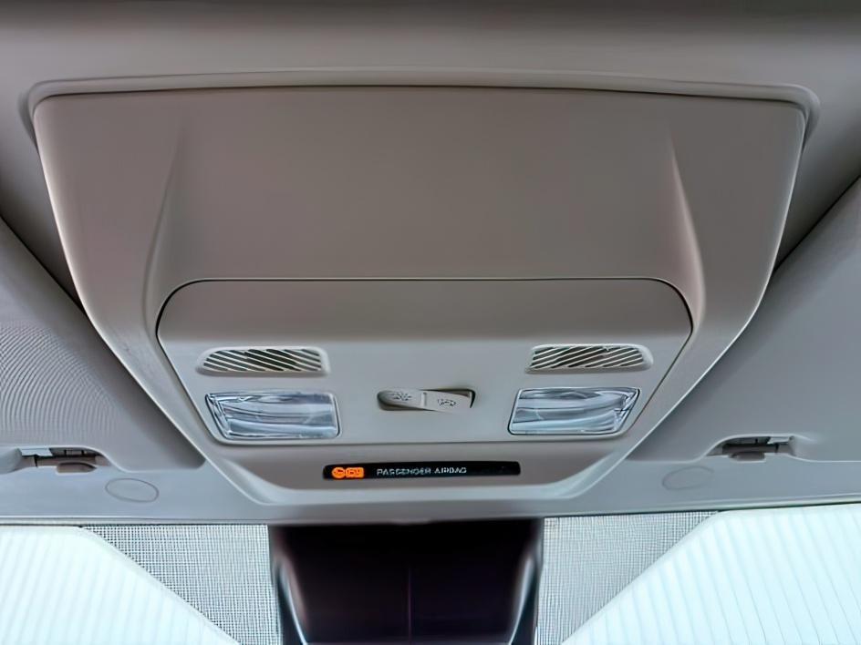 2021 WHITE /CLOTH Ford Transit-250 Cargo Van EL MED ROOF (1FTBR2CG7MK) with an 3.5L V6 ECOBOOST engine, AUTOMATIC transmission, located at 1235 N Woodruff Ave., Idaho Falls, 83401, (208) 523-1053, 43.507172, -112.000488 - At Timberline Auto, finding a great deal on your next vehicle is always easy! Our experienced sales staff goal is to help find you the right vehicle at the right price! Our knowledgeable finance department has options for almost any credit score. We offer extended service contract options to prot - Photo#19