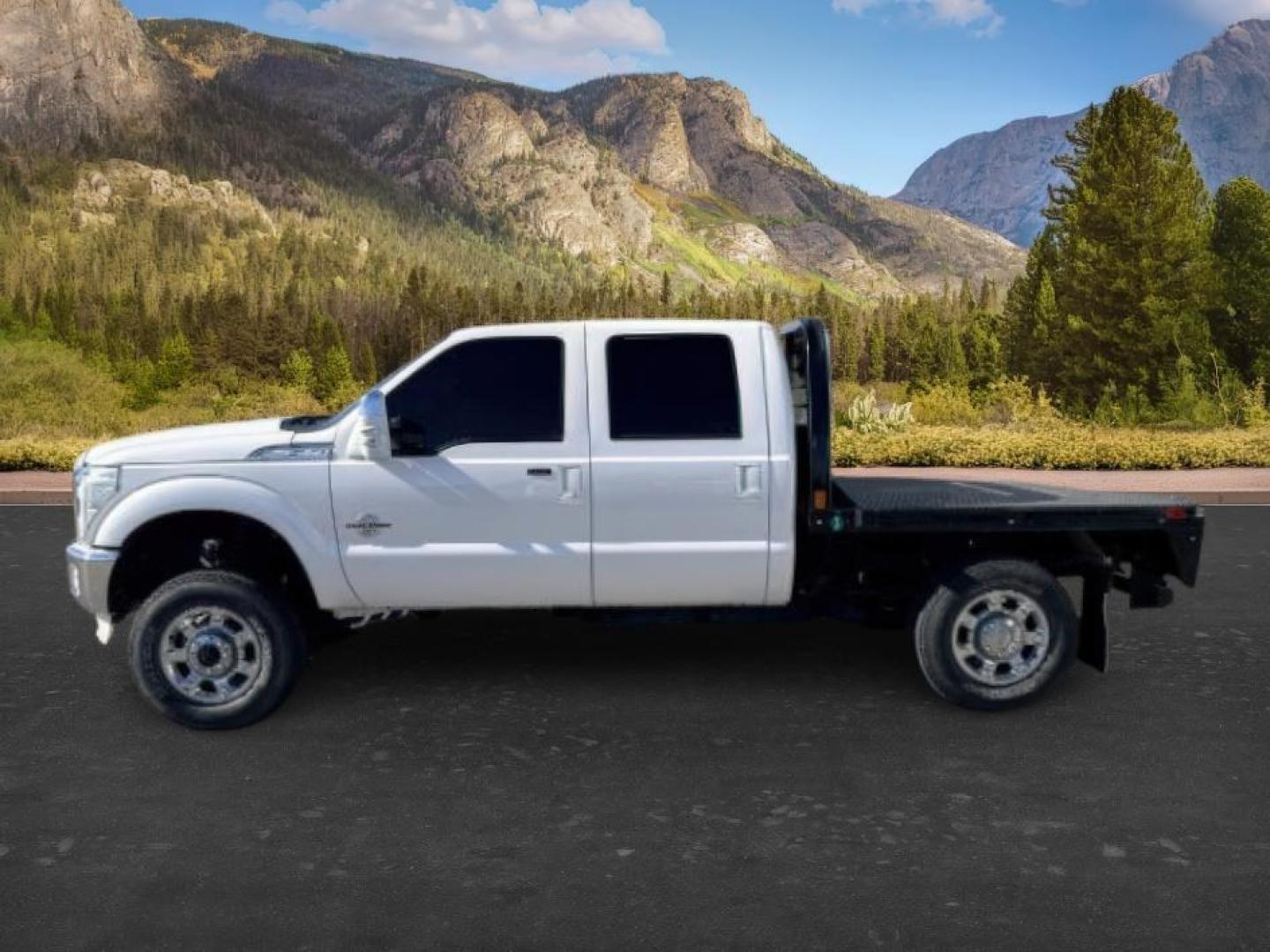 2011 WHITE /LEATHER Ford Super Duty F-350 SRW (1FT8W3BT2BE) with an 67L engine, Automatic transmission, located at 1175 N Woodruff Ave, Idaho Falls, ID, 83401, 43.506901, -111.999657 - At Timberline Auto, finding a great deal on your next vehicle is always easy! Our experienced sales staff goal is to help find you the right vehicle at the right price! Our knowledgeable finance department has options for almost any credit score. We offer extended service contract options to prot- Photo#1