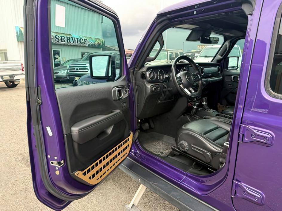 2023 PURPLE /Black Jeep Wrangler 4-Door Rubicon 392 4x4 (1C4JJXSJ6PW) with an HEMI 6.4L V-8 premium unleaded engine, AUTOMATIC transmission, located at 1235 N Woodruff Ave., Idaho Falls, 83401, (208) 523-1053, 43.507172, -112.000488 - At Timberline Auto, finding a great deal on your next vehicle is always easy! Our experienced sales staff goal is to help find you the right vehicle at the right price! Our knowledgeable finance department has options for almost any credit score. We offer extended service contract options to prot - Photo#13
