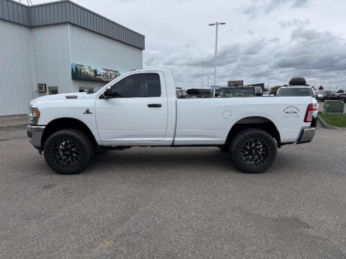 2020 WHITE /Diesel Gray/Black Ram 3500 Tradesman Regular Cab 4x4 8' Box (3C63R3AL1LG) with an Cummins High Output 6.7L I-6 diesel direct injecti engine, AUTOMATIC transmission, located at 1235 N Woodruff Ave., Idaho Falls, 83401, (208) 523-1053, 43.507172, -112.000488 - At Timberline Auto, finding a great deal on your next vehicle is always easy! Our experienced sales staff goal is to help find you the right vehicle at the right price! Our knowledgeable finance department has options for almost any credit score. We offer extended service contract options to prot - Photo#27