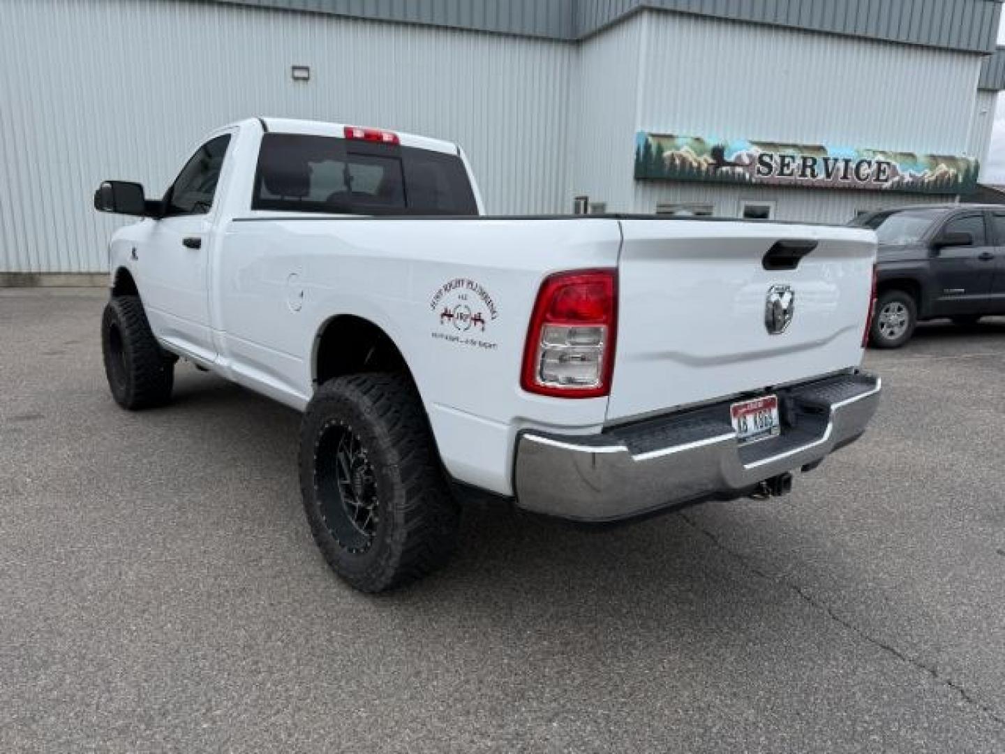 2020 WHITE /Diesel Gray/Black Ram 3500 Tradesman Regular Cab 4x4 8' Box (3C63R3AL1LG) with an Cummins High Output 6.7L I-6 diesel direct injecti engine, AUTOMATIC transmission, located at 1235 N Woodruff Ave., Idaho Falls, 83401, (208) 523-1053, 43.507172, -112.000488 - At Timberline Auto, finding a great deal on your next vehicle is always easy! Our experienced sales staff goal is to help find you the right vehicle at the right price! Our knowledgeable finance department has options for almost any credit score. We offer extended service contract options to prot - Photo#28