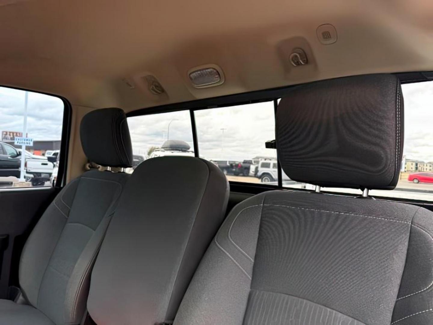 2020 WHITE /Diesel Gray/Black Ram 3500 Tradesman Regular Cab 4x4 8' Box (3C63R3AL1LG) with an Cummins High Output 6.7L I-6 diesel direct injecti engine, AUTOMATIC transmission, located at 1235 N Woodruff Ave., Idaho Falls, 83401, (208) 523-1053, 43.507172, -112.000488 - At Timberline Auto, finding a great deal on your next vehicle is always easy! Our experienced sales staff goal is to help find you the right vehicle at the right price! Our knowledgeable finance department has options for almost any credit score. We offer extended service contract options to prot - Photo#23