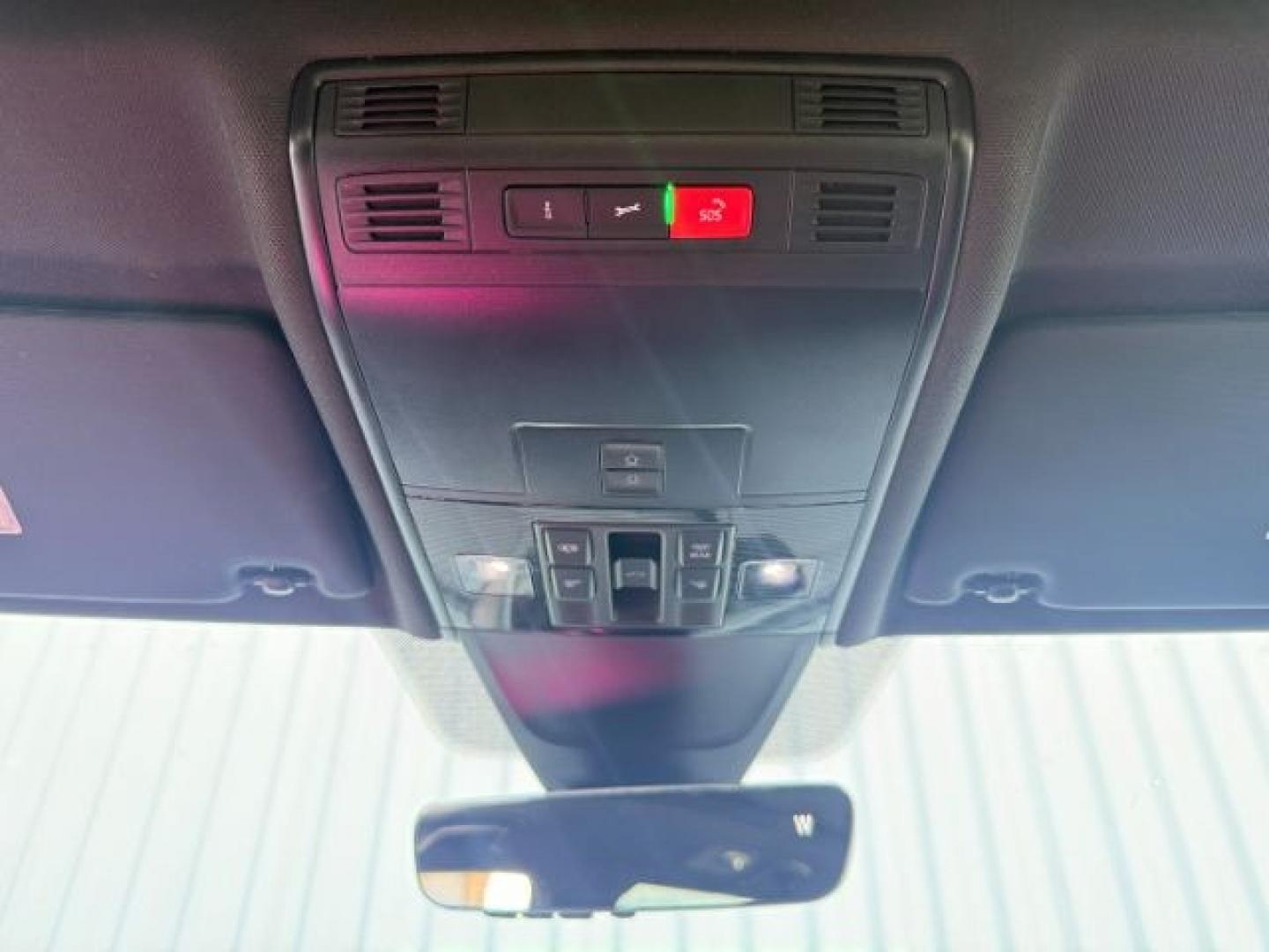 2022 WHITE /Titan Black Volkswagen Tiguan (3VV8B7AX0NM) with an 2L I-4 gasoline direct injection engine, Automatic transmission, located at 1175 N Woodruff Ave, Idaho Falls, ID, 83401, 43.506901, -111.999657 - At Timberline Auto, finding a great deal on your next vehicle is always easy! Our experienced sales staff goal is to help find you the right vehicle at the right price! Our knowledgeable finance department has options for almost any credit score. We offer extended service contract options to prot - Photo#53