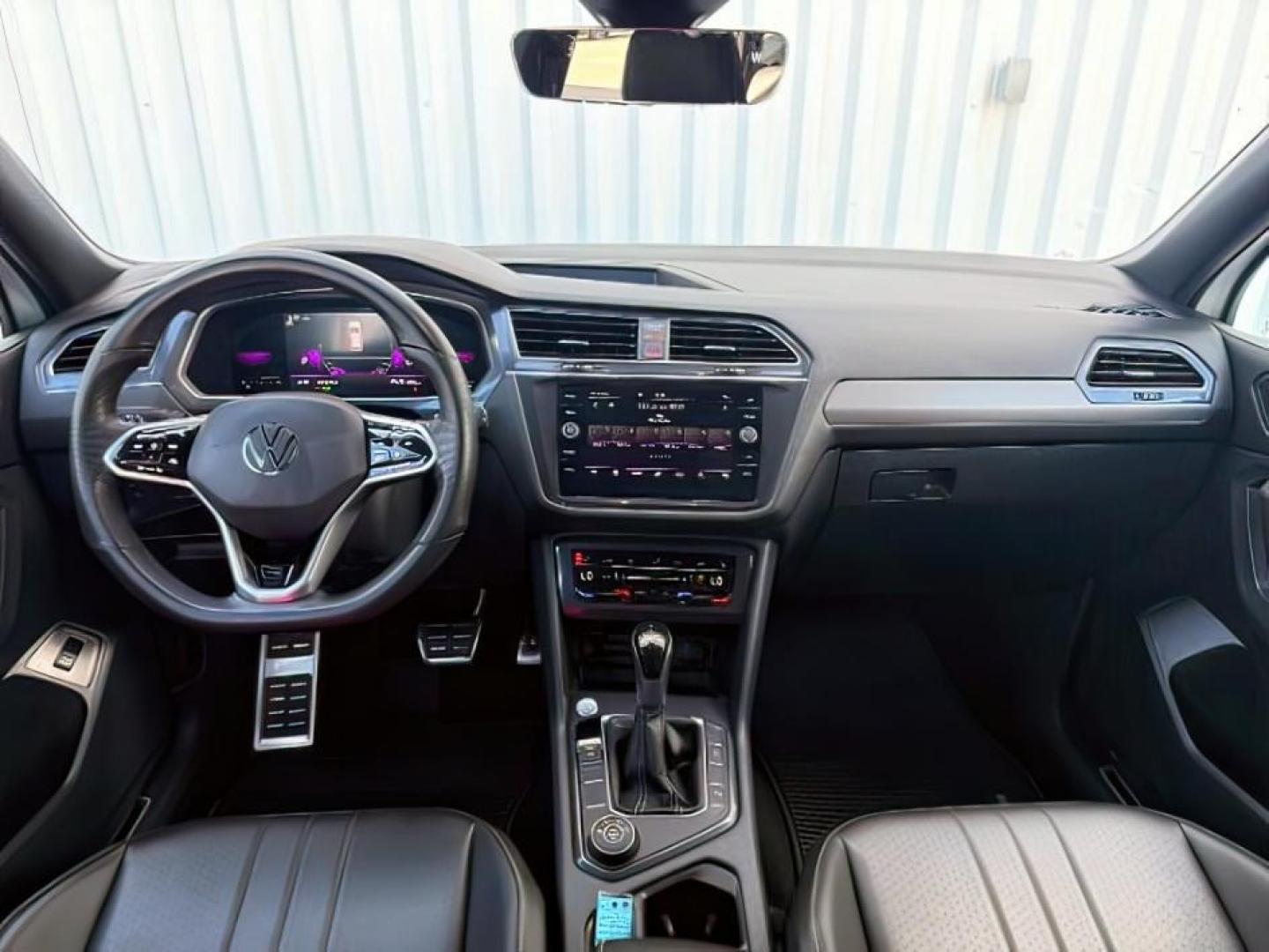 2022 WHITE /Titan Black Volkswagen Tiguan (3VV8B7AX0NM) with an 2L I-4 gasoline direct injection engine, Automatic transmission, located at 1175 N Woodruff Ave, Idaho Falls, ID, 83401, 43.506901, -111.999657 - At Timberline Auto, finding a great deal on your next vehicle is always easy! Our experienced sales staff goal is to help find you the right vehicle at the right price! Our knowledgeable finance department has options for almost any credit score. We offer extended service contract options to prot - Photo#27