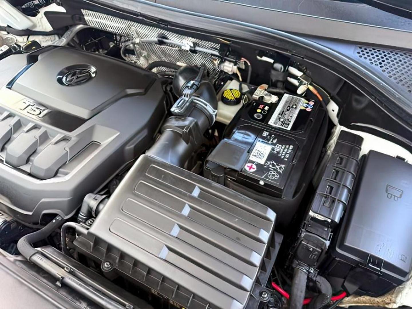 2022 WHITE /Titan Black Volkswagen Tiguan (3VV8B7AX0NM) with an 2L I-4 gasoline direct injection engine, Automatic transmission, located at 1175 N Woodruff Ave, Idaho Falls, ID, 83401, 43.506901, -111.999657 - At Timberline Auto, finding a great deal on your next vehicle is always easy! Our experienced sales staff goal is to help find you the right vehicle at the right price! Our knowledgeable finance department has options for almost any credit score. We offer extended service contract options to prot - Photo#30