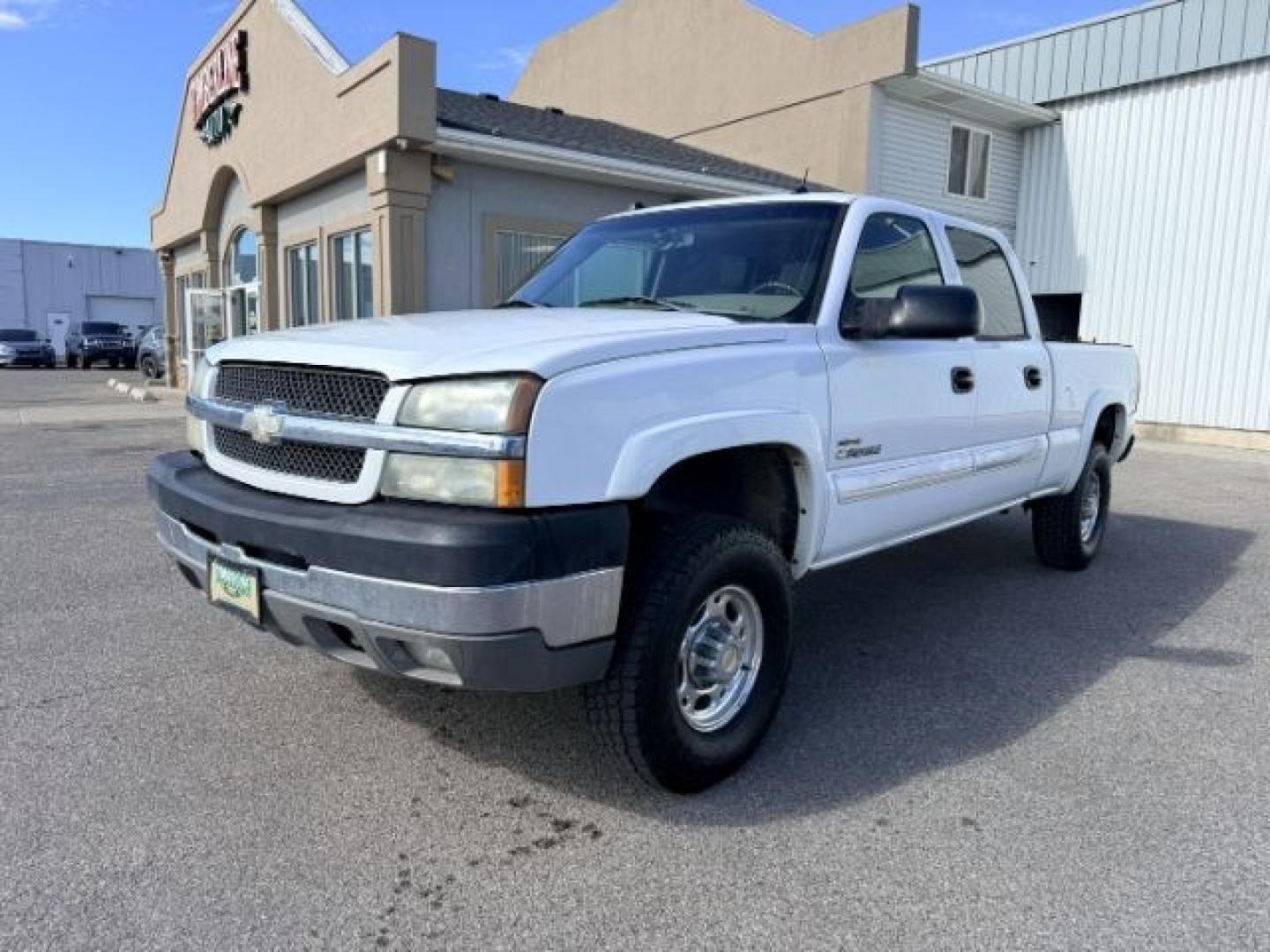 2004 WHITE /Medium Gray Chevrolet Silverado 2500HD (1GCHK23284F) with an Duramax 66L V-8 diesel direct injection engine, Automatic transmission, located at 1175 N Woodruff Ave, Idaho Falls, ID, 83401, 43.506901, -111.999657 - At Timberline Auto, finding a great deal on your next vehicle is always easy! Our experienced sales staff goal is to help find you the right vehicle at the right price! Our knowledgeable finance department has options for almost any credit score. We offer extended service contract options to prot- Photo#26