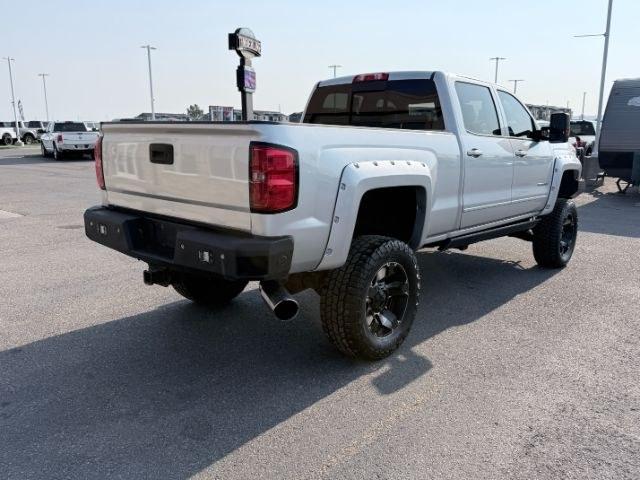 2015 SILVER /Dark Ash/Jet Black Chevrolet Silverado 3500HD (1GC4KZC85FF) with an 66L V8 16V OHV TURBO DIESEL engine, Automatic transmission, located at 1175 N Woodruff Ave, Idaho Falls, ID, 83401, 43.506901, -111.999657 - At Timberline Auto, finding a great deal on your next vehicle is always easy! Our experienced sales staff goal is to help find you the right vehicle at the right price! Our knowledgeable finance department has options for almost any credit score. We offer extended service contract options to prot- Photo#35