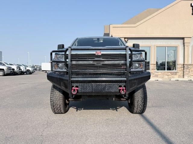 2015 SILVER /Dark Ash/Jet Black Chevrolet Silverado 3500HD (1GC4KZC85FF) with an 66L V8 16V OHV TURBO DIESEL engine, Automatic transmission, located at 1175 N Woodruff Ave, Idaho Falls, ID, 83401, 43.506901, -111.999657 - At Timberline Auto, finding a great deal on your next vehicle is always easy! Our experienced sales staff goal is to help find you the right vehicle at the right price! Our knowledgeable finance department has options for almost any credit score. We offer extended service contract options to prot- Photo#38