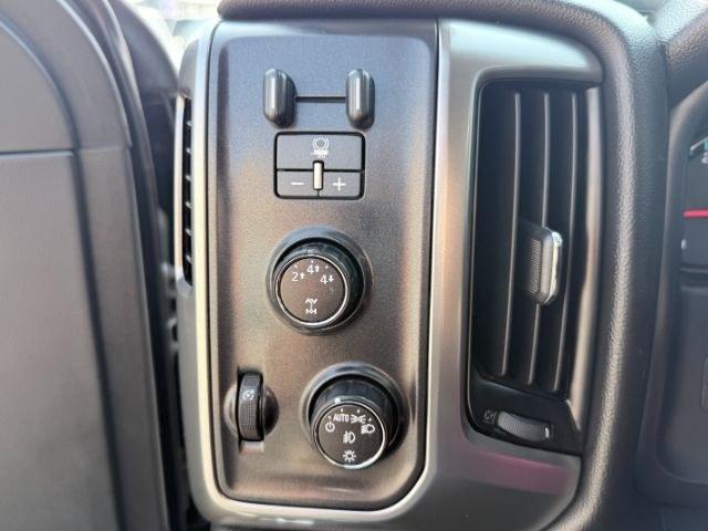 2015 SILVER /Dark Ash/Jet Black Chevrolet Silverado 3500HD (1GC4KZC85FF) with an 66L V8 16V OHV TURBO DIESEL engine, Automatic transmission, located at 1175 N Woodruff Ave, Idaho Falls, ID, 83401, 43.506901, -111.999657 - At Timberline Auto, finding a great deal on your next vehicle is always easy! Our experienced sales staff goal is to help find you the right vehicle at the right price! Our knowledgeable finance department has options for almost any credit score. We offer extended service contract options to prot- Photo#52
