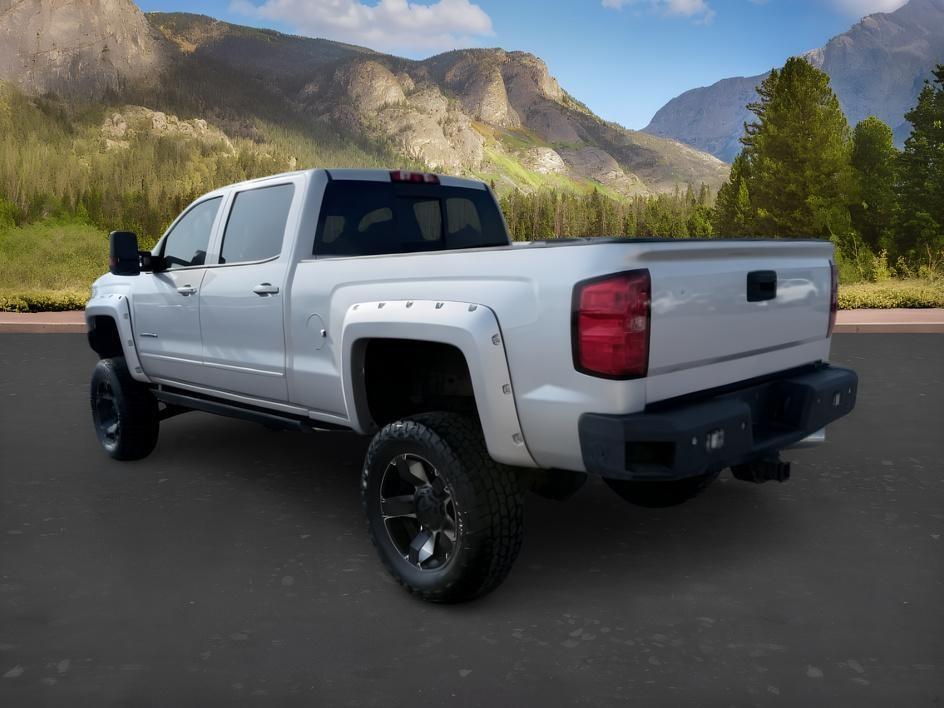 2015 SILVER /Dark Ash/Jet Black Chevrolet Silverado 3500HD (1GC4KZC85FF) with an 66L V8 16V OHV TURBO DIESEL engine, Automatic transmission, located at 1175 N Woodruff Ave, Idaho Falls, ID, 83401, 43.506901, -111.999657 - At Timberline Auto, finding a great deal on your next vehicle is always easy! Our experienced sales staff goal is to help find you the right vehicle at the right price! Our knowledgeable finance department has options for almost any credit score. We offer extended service contract options to prot- Photo#2