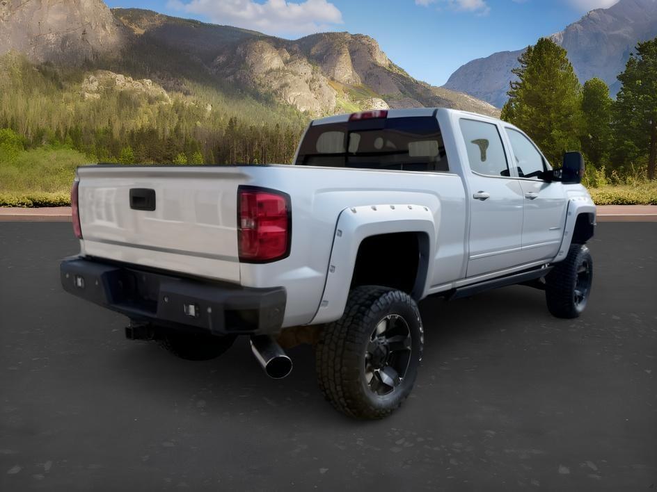2015 SILVER /Dark Ash/Jet Black Chevrolet Silverado 3500HD (1GC4KZC85FF) with an 66L V8 16V OHV TURBO DIESEL engine, Automatic transmission, located at 1175 N Woodruff Ave, Idaho Falls, ID, 83401, 43.506901, -111.999657 - At Timberline Auto, finding a great deal on your next vehicle is always easy! Our experienced sales staff goal is to help find you the right vehicle at the right price! Our knowledgeable finance department has options for almost any credit score. We offer extended service contract options to prot- Photo#6