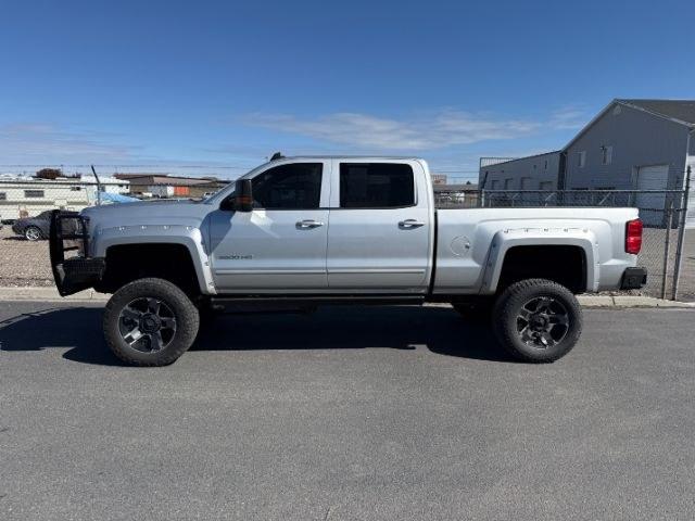 2015 SILVER /Dark Ash/Jet Black Chevrolet Silverado 3500HD LT (1GC4KZC85FF) with an 6.6L V8 16V OHV TURBO DIESEL engine, AUTOMATIC transmission, located at 1235 N Woodruff Ave., Idaho Falls, 83401, (208) 523-1053, 43.507172, -112.000488 - At Timberline Auto, finding a great deal on your next vehicle is always easy! Our experienced sales staff goal is to help find you the right vehicle at the right price! Our knowledgeable finance department has options for almost any credit score. We offer extended service contract options to prot - Photo#1