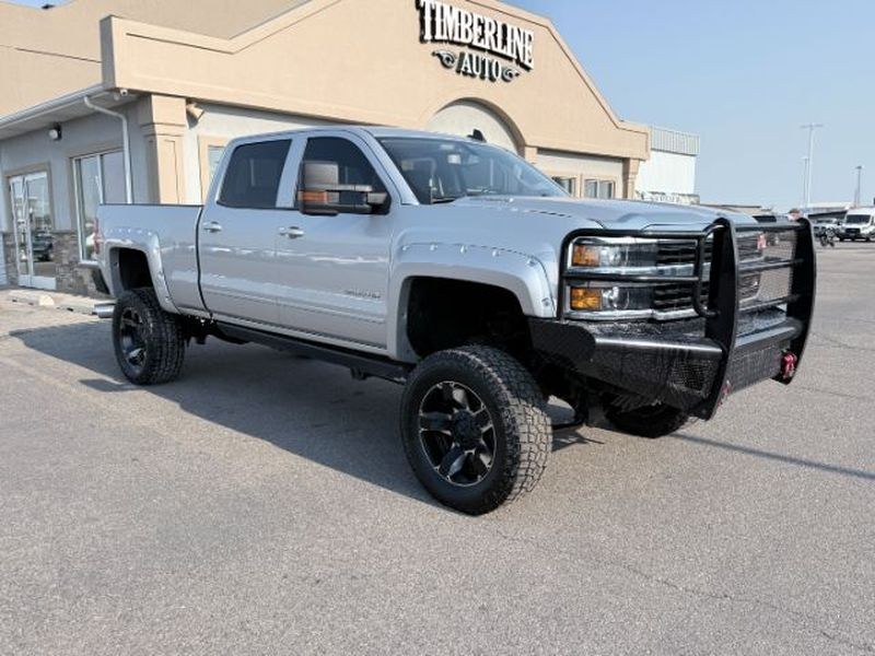 2015 Silver Ice Metallic /Jet Black Chevrolet Silverado LT (1GC4KZC85FF) with an V8, 6.6L engine, 6-speed automatic transmission, located at 1175 N Woodruff Ave, Idaho Falls, ID, 83401, 43.506901, -111.999657 - <b>Vehicle Details</b><br>Take command of serious capability with this pre-owned 2015 Chevrolet Silverado 3500 LT 4WD, a hardworking heavy-duty pickup built to handle demanding jobs and big adventures alike. Powered by a robust V8 6.6L Diesel engine, this Chevrolet Silverado 3500 delivers the streng- Photo#8