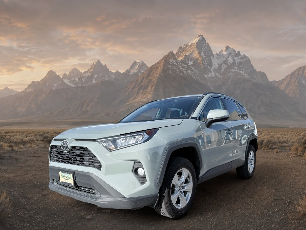 photo of 2021 Toyota RAV4 XLE