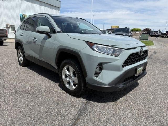 2021 GRAY /Black Toyota RAV4 (2T3P1RFV9MW) with an Dynamic Force 25L I-4 portdirect injection engine, Automatic transmission, located at 1175 N Woodruff Ave, Idaho Falls, ID, 83401, 43.506901, -111.999657 - At Timberline Auto, finding a great deal on your next vehicle is always easy! Our experienced sales staff goal is to help find you the right vehicle at the right price! Our knowledgeable finance department has options for almost any credit score. We offer extended service contract options to prot - Photo#37