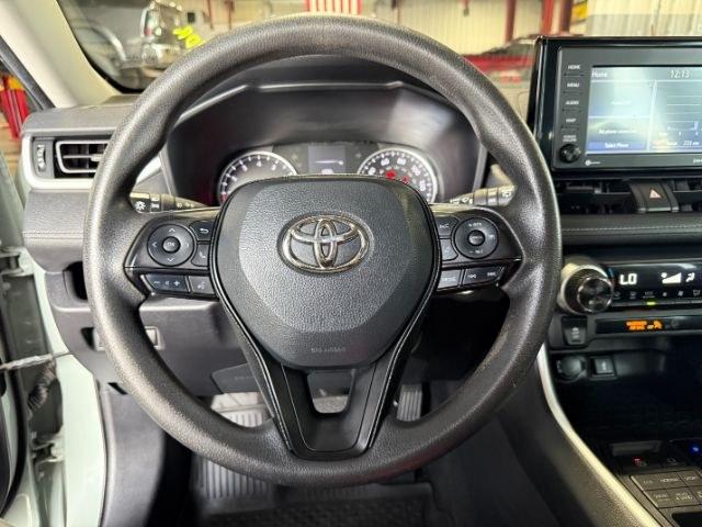 2021 GRAY /Black Toyota RAV4 (2T3P1RFV9MW) with an Dynamic Force 25L I-4 portdirect injection engine, Automatic transmission, located at 1175 N Woodruff Ave, Idaho Falls, ID, 83401, 43.506901, -111.999657 - At Timberline Auto, finding a great deal on your next vehicle is always easy! Our experienced sales staff goal is to help find you the right vehicle at the right price! Our knowledgeable finance department has options for almost any credit score. We offer extended service contract options to prot - Photo#44
