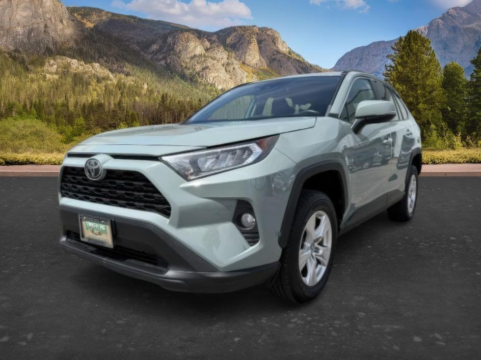 2021 GRAY /Black Toyota RAV4 (2T3P1RFV9MW) with an Dynamic Force 25L I-4 portdirect injection engine, Automatic transmission, located at 1175 N Woodruff Ave, Idaho Falls, ID, 83401, 43.506901, -111.999657 - At Timberline Auto, finding a great deal on your next vehicle is always easy! Our experienced sales staff goal is to help find you the right vehicle at the right price! Our knowledgeable finance department has options for almost any credit score. We offer extended service contract options to prot - Photo#0