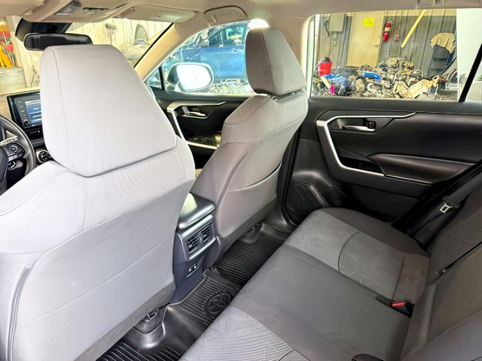 2021 GRAY /Black Toyota RAV4 (2T3P1RFV9MW) with an Dynamic Force 25L I-4 portdirect injection engine, Automatic transmission, located at 1175 N Woodruff Ave, Idaho Falls, ID, 83401, 43.506901, -111.999657 - At Timberline Auto, finding a great deal on your next vehicle is always easy! Our experienced sales staff goal is to help find you the right vehicle at the right price! Our knowledgeable finance department has options for almost any credit score. We offer extended service contract options to prot - Photo#26