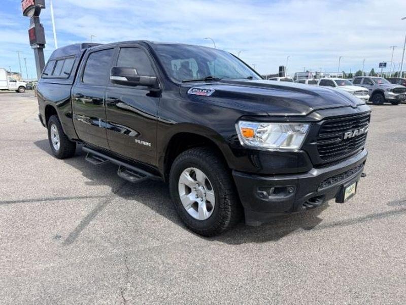 2020 Diamond Black Crystal Pearlcoat /Diesel Gray/Black Ram 1500 Big Horn (1C6SRFMM1LN) with an V6, 3.0L engine, 8-speed automatic transmission, located at 1175 N Woodruff Ave, Idaho Falls, ID, 83401, 43.506901, -111.999657 - <b>Vehicle Details</b><br>Versatility, capability, and comfort come together in this pre-owned 2020 Ram 1500 Big Horn Crew Cab 4x4 with the 6'4" Box, now available in Idaho Falls, ID. Powered by a 3.0L V6 Diesel engine and equipped with 4WD, this Ram is built to handle daily driving, weekend towing,- Photo#7