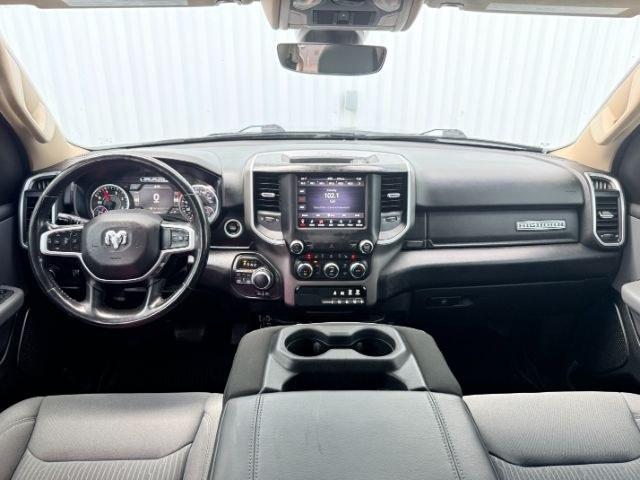 2020 BLACK /Diesel Gray/Black Ram 1500 Big Horn Crew Cab 4x4 6'4 Box (1C6SRFMM1LN) with an EcoDiesel 3L V-6 diesel direct injection engine, AUTOMATIC transmission, located at 1235 N Woodruff Ave., Idaho Falls, 83401, (208) 523-1053, 43.507172, -112.000488- Photo#54