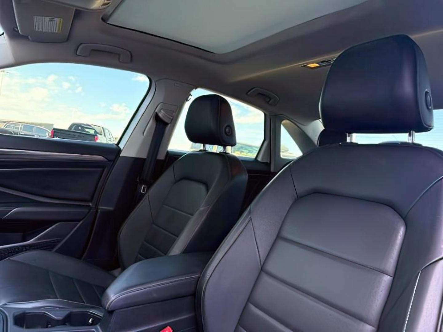 2021 WHITE /Titan Black Volkswagen Jetta 1.4T SEL (3VWE57BU6MM) with an 1.4L I-4 gasoline direct injection engine, AUTOMATIC transmission, located at 1235 N Woodruff Ave., Idaho Falls, 83401, (208) 523-1053, 43.507172, -112.000488 - Photo#21