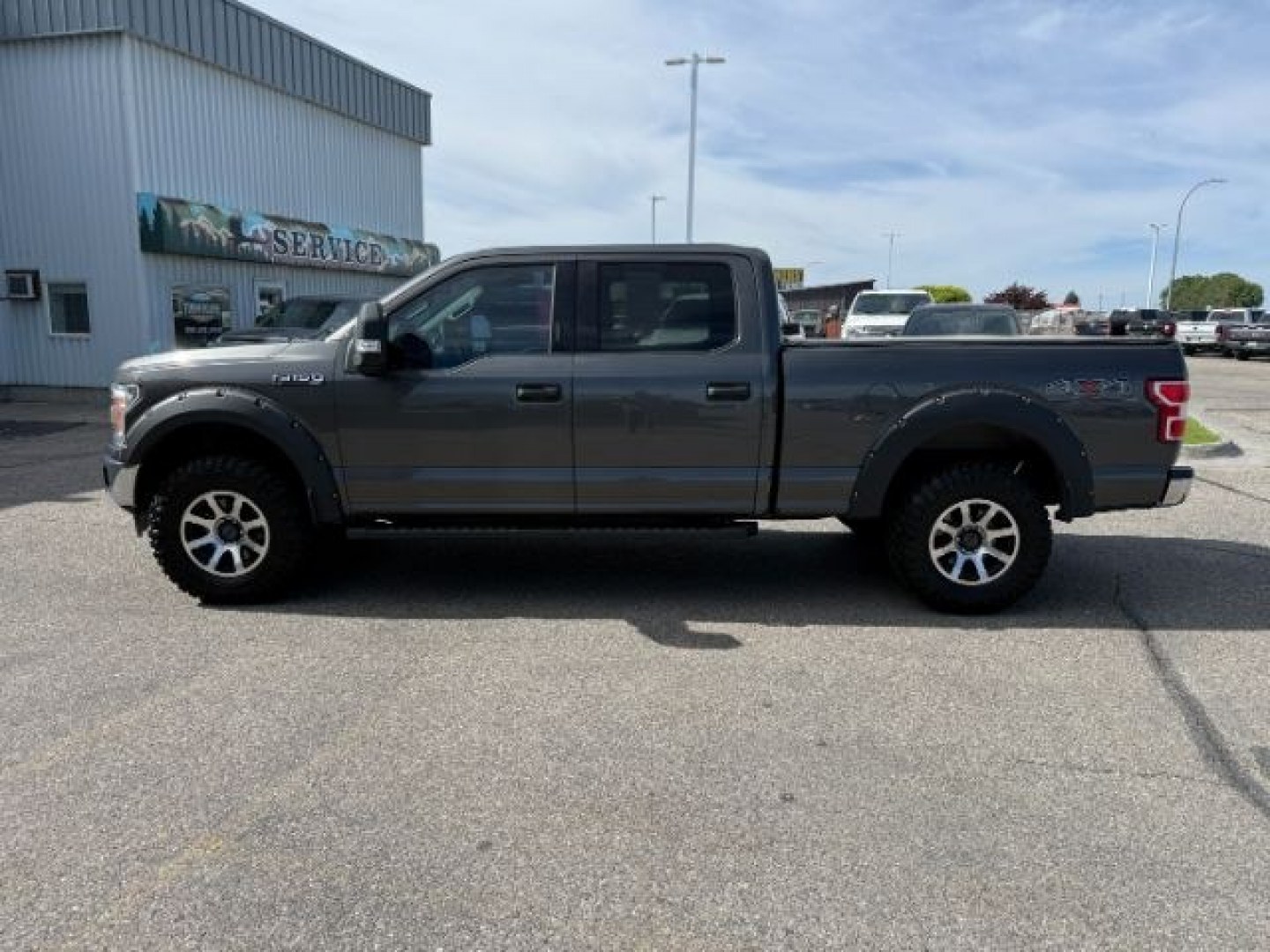 2018 GRAY /Medium Earth Gray Ford F-150 (1FTFW1EG9JK) with an EcoBoost 35L V-6 portdirect injection engine, Automatic transmission, located at 1175 N Woodruff Ave, Idaho Falls, ID, 83401, 43.506901, -111.999657 - At Timberline Auto, finding a great deal on your next vehicle is always easy! Our experienced sales staff goal is to help find you the right vehicle at the right price! Our knowledgeable finance department has options for almost any credit score. We offer extended service contract options to prot- Photo#1