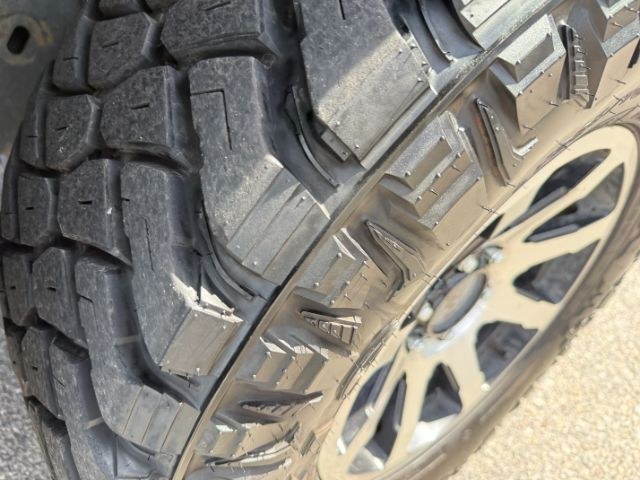 2018 GRAY /Medium Earth Gray Ford F-150 XLT (1FTFW1EG9JK) with an EcoBoost 3.5L V-6 port/direct injection engine, AUTOMATIC transmission, located at 1235 N Woodruff Ave., Idaho Falls, 83401, (208) 523-1053, 43.507172, -112.000488 - At Timberline Auto, finding a great deal on your next vehicle is always easy! Our experienced sales staff goal is to help find you the right vehicle at the right price! Our knowledgeable finance department has options for almost any credit score. We offer extended service contract options to prot- Photo#37