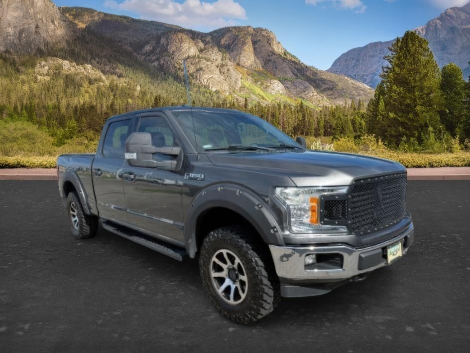 2018 GRAY /Medium Earth Gray Ford F-150 XLT (1FTFW1EG9JK) with an EcoBoost 3.5L V-6 port/direct injection engine, AUTOMATIC transmission, located at 1235 N Woodruff Ave., Idaho Falls, 83401, (208) 523-1053, 43.507172, -112.000488 - At Timberline Auto, finding a great deal on your next vehicle is always easy! Our experienced sales staff goal is to help find you the right vehicle at the right price! Our knowledgeable finance department has options for almost any credit score. We offer extended service contract options to prot- Photo#8