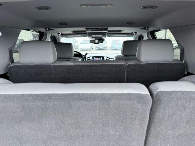 2017 Silver Ice Metallic /Jet Black/Dark Ash Chevrolet Tahoe (1GNSKBKCXHR) with an EcoTec3 53L V-8 gasoline direct injection engine, Automatic transmission, located at 1175 N Woodruff Ave, Idaho Falls, ID, 83401, 43.506901, -111.999657 - Full size SUV space and everyday family functionality come together in this 2017 Chevrolet Tahoe 4x4 equipped with a 5.3L V8 engine. Three row seating provides generous passenger capacity while maintaining flexible cargo space for luggage, groceries, sports equipment, and daily essentials. Four whee- Photo#37