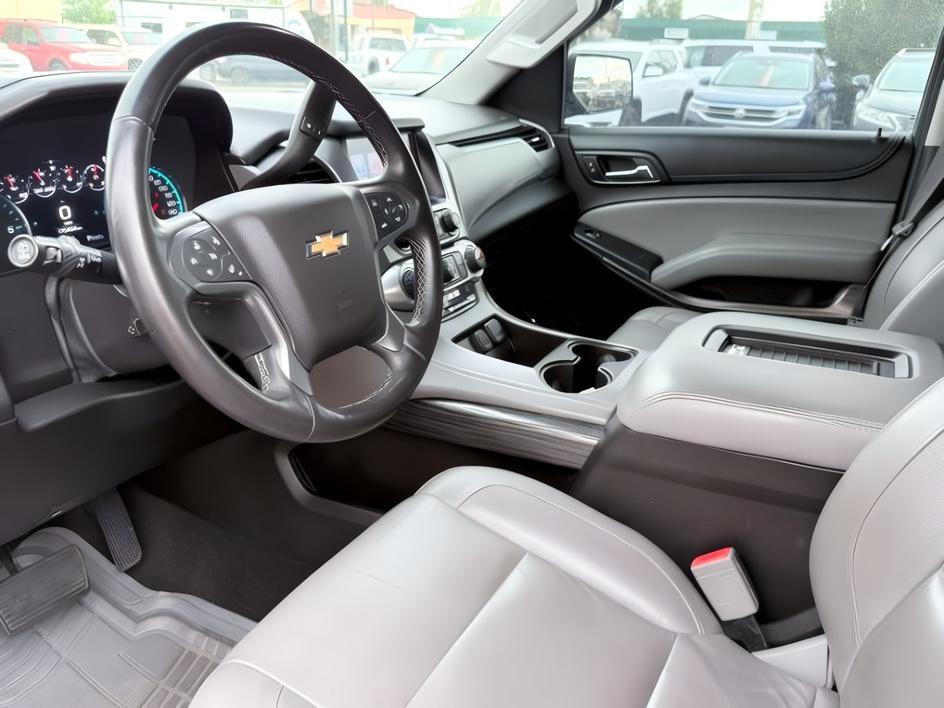 2017 Silver Ice Metallic /Jet Black/Dark Ash Chevrolet Tahoe (1GNSKBKCXHR) with an EcoTec3 53L V-8 gasoline direct injection engine, Automatic transmission, located at 1175 N Woodruff Ave, Idaho Falls, ID, 83401, 43.506901, -111.999657 - Full size SUV space and everyday family functionality come together in this 2017 Chevrolet Tahoe 4x4 equipped with a 5.3L V8 engine. Three row seating provides generous passenger capacity while maintaining flexible cargo space for luggage, groceries, sports equipment, and daily essentials. Four whee- Photo#16