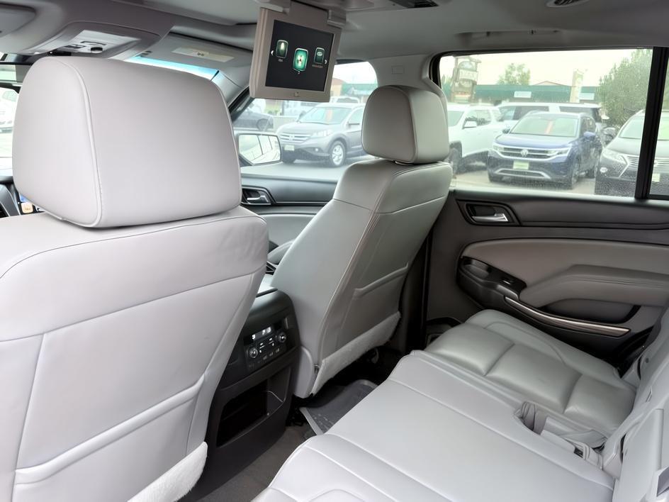 2017 Silver Ice Metallic /Jet Black/Dark Ash Chevrolet Tahoe (1GNSKBKCXHR) with an EcoTec3 53L V-8 gasoline direct injection engine, Automatic transmission, located at 1175 N Woodruff Ave, Idaho Falls, ID, 83401, 43.506901, -111.999657 - Full size SUV space and everyday family functionality come together in this 2017 Chevrolet Tahoe 4x4 equipped with a 5.3L V8 engine. Three row seating provides generous passenger capacity while maintaining flexible cargo space for luggage, groceries, sports equipment, and daily essentials. Four whee- Photo#28