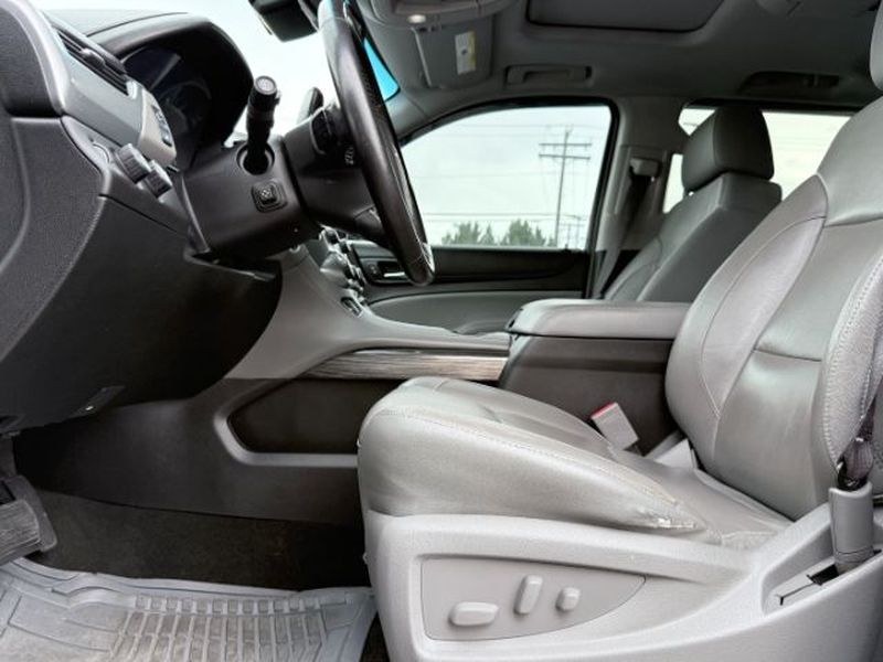 2017 Silver Ice Metallic /Jet Black/Dark Ash Chevrolet Tahoe LT (1GNSKBKCXHR) with an V8, 5.3L engine, 6-speed automatic transmission, located at 1175 N Woodruff Ave, Idaho Falls, ID, 83401, 43.506901, -111.999657 - <b>Vehicle Details</b><br>Looking for a capable full-size SUV with premium comfort and proven performance? This pre-owned 2017 Chevrolet Tahoe LT 4WD is ready for your next adventure in Idaho Falls, ID. Powered by a robust V8 5.3L gasoline engine, this Chevrolet Tahoe delivers confident acceleration- Photo#15