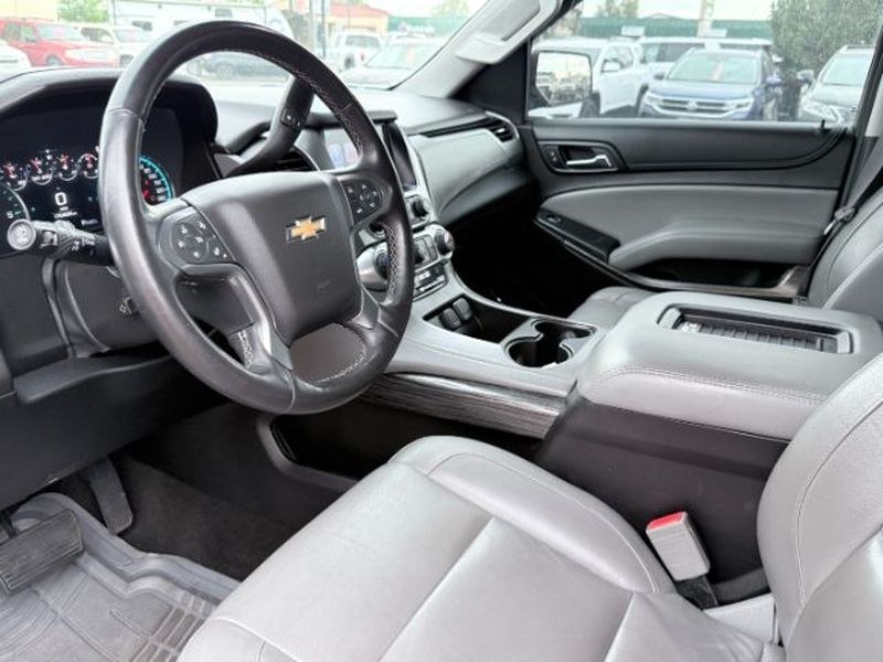 2017 Silver Ice Metallic /Jet Black/Dark Ash Chevrolet Tahoe LT (1GNSKBKCXHR) with an V8, 5.3L engine, 6-speed automatic transmission, located at 1175 N Woodruff Ave, Idaho Falls, ID, 83401, 43.506901, -111.999657 - <b>Vehicle Details</b><br>Looking for a capable full-size SUV with premium comfort and proven performance? This pre-owned 2017 Chevrolet Tahoe LT 4WD is ready for your next adventure in Idaho Falls, ID. Powered by a robust V8 5.3L gasoline engine, this Chevrolet Tahoe delivers confident acceleration- Photo#16