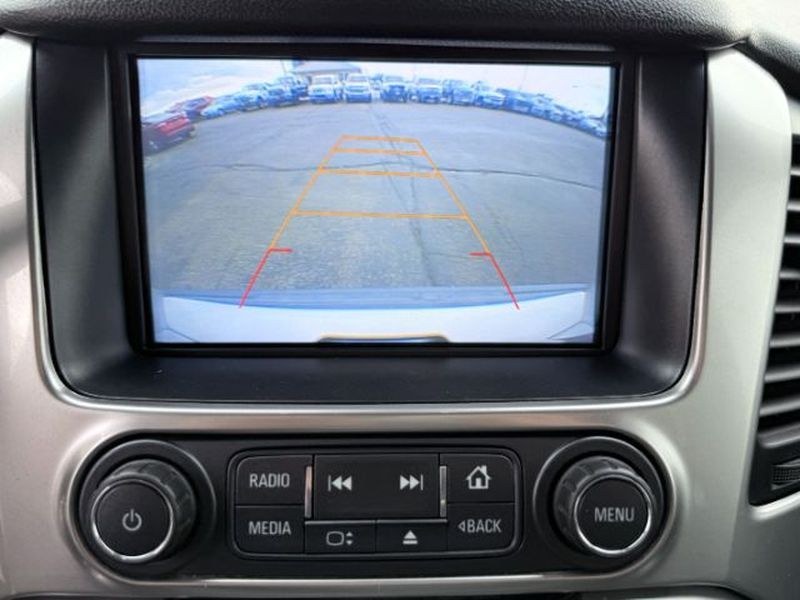 2017 Silver Ice Metallic /Jet Black/Dark Ash Chevrolet Tahoe LT (1GNSKBKCXHR) with an V8, 5.3L engine, 6-speed automatic transmission, located at 1175 N Woodruff Ave, Idaho Falls, ID, 83401, 43.506901, -111.999657 - <b>Vehicle Details</b><br>Looking for a capable full-size SUV with premium comfort and proven performance? This pre-owned 2017 Chevrolet Tahoe LT 4WD is ready for your next adventure in Idaho Falls, ID. Powered by a robust V8 5.3L gasoline engine, this Chevrolet Tahoe delivers confident acceleration- Photo#19