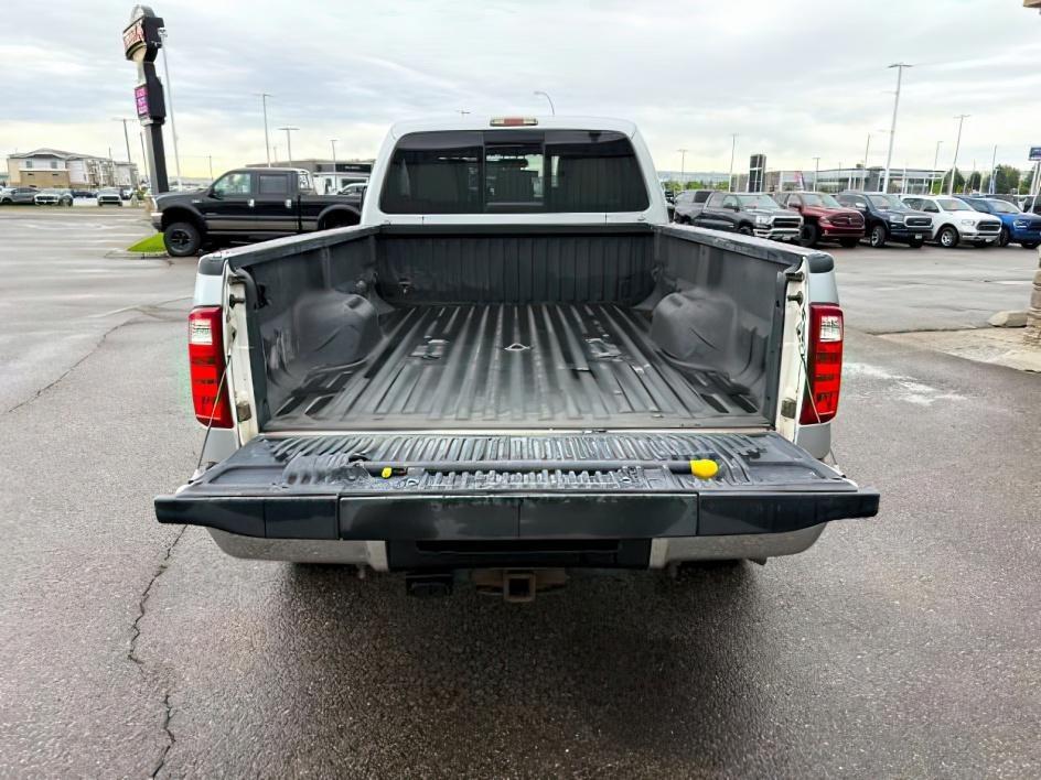 2013 SILVER /Black Ford F-350 (1FT8W3BT9DE) with an 67L engine, Automatic transmission, located at 1175 N Woodruff Ave, Idaho Falls, ID, 83401, 43.506901, -111.999657 - At Timberline Auto, finding a great deal on your next vehicle is always easy! Our experienced sales staff goal is to help find you the right vehicle at the right price! Our knowledgeable finance department has options for almost any credit score. We offer extended service contract options to prot - Photo#5
