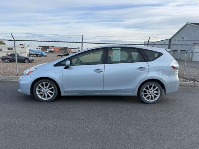 2012 SILVER /CLOTH Toyota Prius v V (JTDZN3EU3C3) with an 1.8L I4 HYBRID engine, AUTOMATIC transmission, located at 1235 N Woodruff Ave., Idaho Falls, 83401, (208) 523-1053, 43.507172, -112.000488 - 2012 Toyota Prius v hybrid wagon powered by a 1.8L 4-cylinder hybrid engine with CVT automatic transmission. Known for exceptional fuel efficiency and low-cost operation, this Prius v offers a spacious wagon-style design with seating for five and a large, flexible cargo area. Features include Blueto - Photo#1