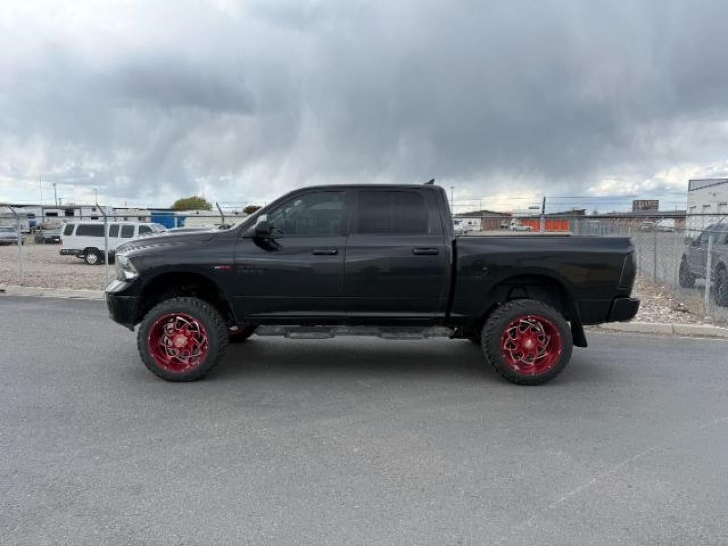 2018 Black /Diesel Grey/Black Ram 1500 SLT (1C6RR7LM3JS) with an EcoDiesel 3L V-6 diesel direct injection engine, AUTOMATIC transmission, located at 1235 N Woodruff Ave., Idaho Falls, 83401, (208) 523-1053, 43.507172, -112.000488 - Photo#1